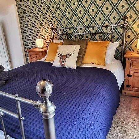 Peaceful Countryside Retreat Near Beach/lakes