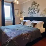 Peaceful Countryside Retreat Near Beach/lakes